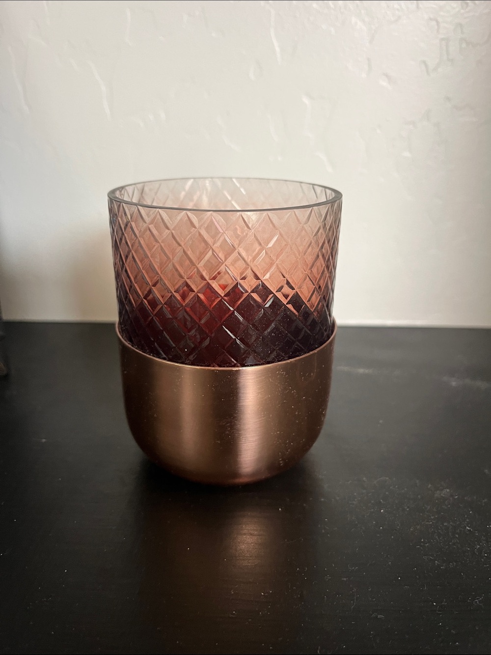 Rose gold candle holder